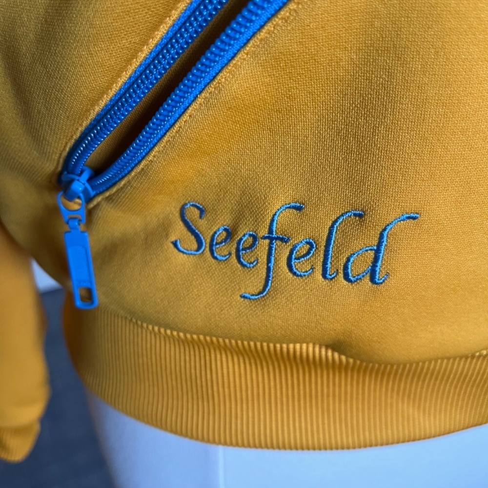 Vintage Adidas Woman's Jacket in yellow with blue trim. - Picture 3 of 6